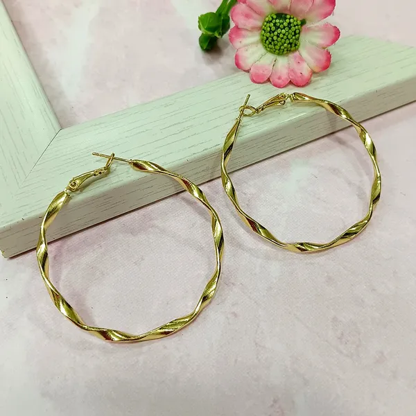 Gold_Twisted_Rope_Hoop_Earrings_-_Bold_and_Stylish_For_Women_&_Girls