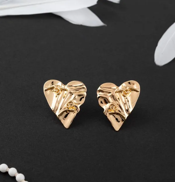 Heart_Shaped_Stud_Western_Earring_-_WER_5297_For_Women_&_Girls