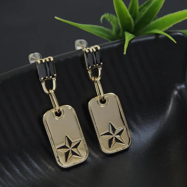 Korean_Gold_Geometric_Star_Designed_Black_Baguette_Dangler_Earring-_KRNER_4642_For_Women_&_Girls
