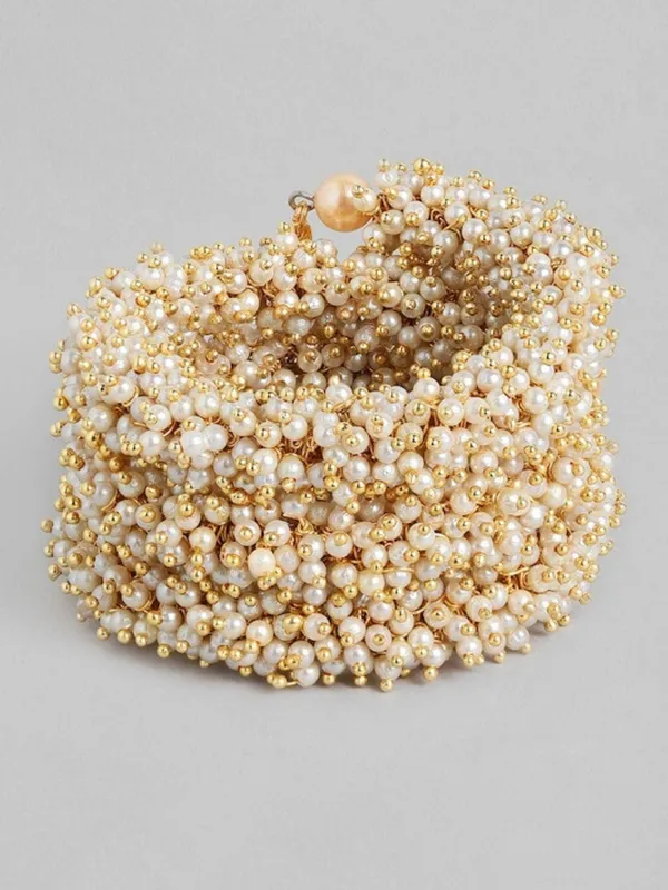 Luxurious_Pearl_Cluster_Multi_Layered_Magic_Bracelet_with_Golden_Chains_For_Women_&_Girls