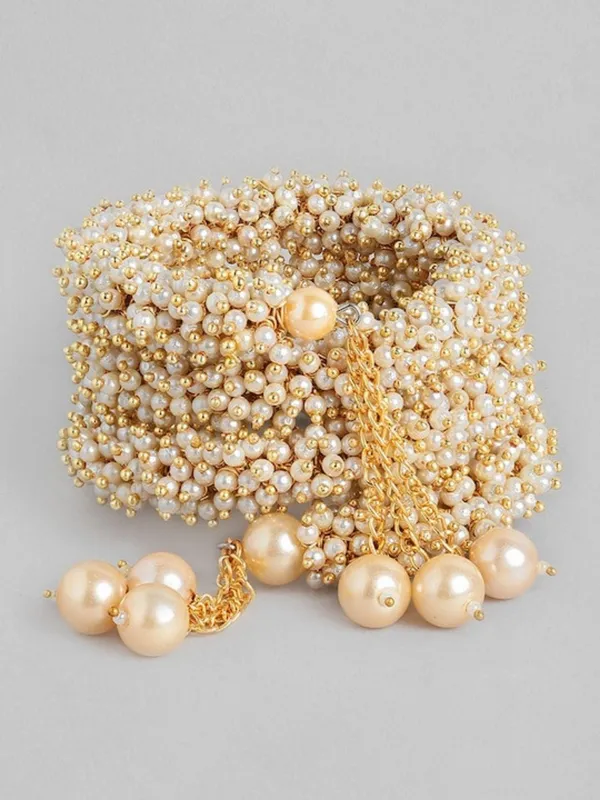 Luxurious_Pearl_Cluster_Multi_Layered_Magic_Bracelet_with_Golden_Chains_For_Women_&_Girls