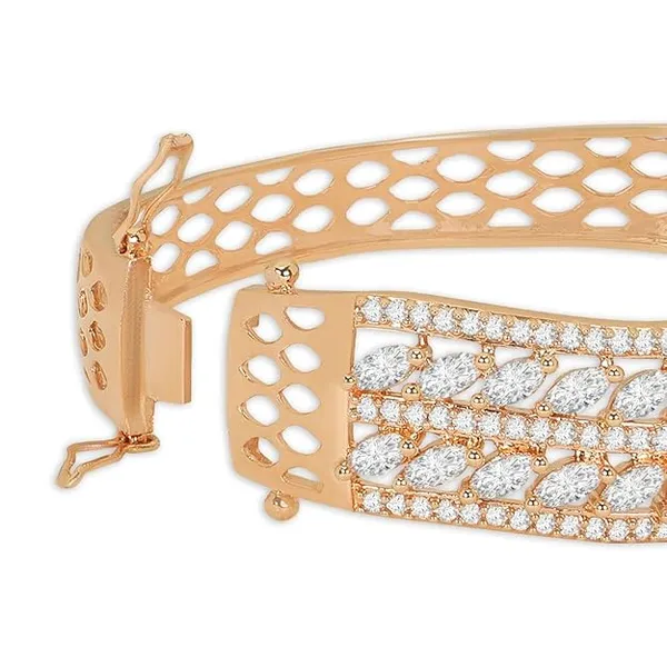 Rose_Gold-Plated_Handcrafted_Bangle_Bracelet_with_American_D_For_Women_&_Girls