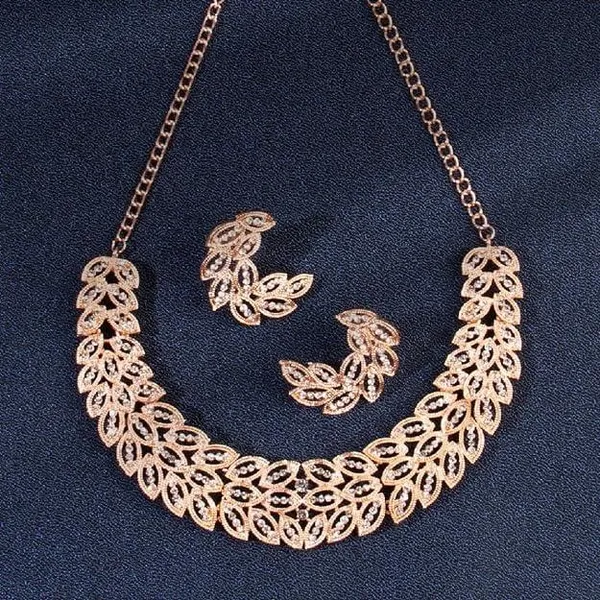 Rose_Gold-Plated_Leaf_Design_Necklace_And_Earring_Set_For_Women_&_Girls