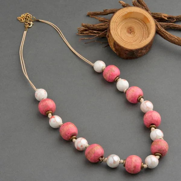 Round_Ball_Shape_Wooden_And_Acrylic_Resin_Beads_Necklace_-18_For_Women_&_Girls
