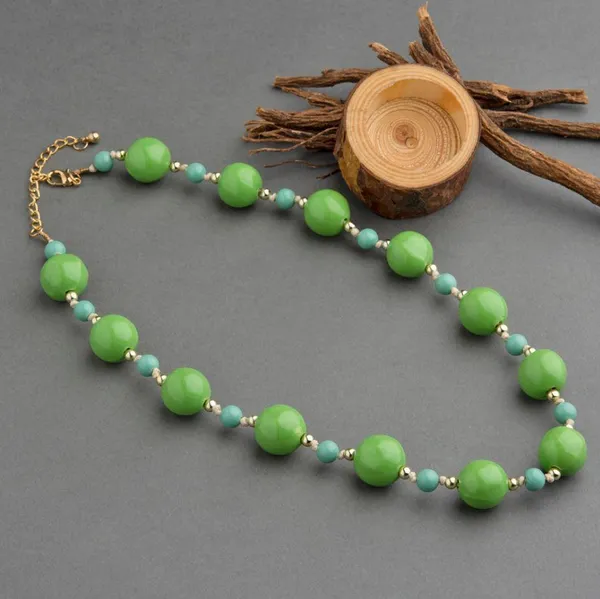 Round_Shape_Acrylic_Resin_Beads_Necklace_-1872_For_Women_&_Girls