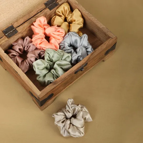 Set_Of_6_Women_Satin_Silk_Scrunchies_For_Women_&_Girls