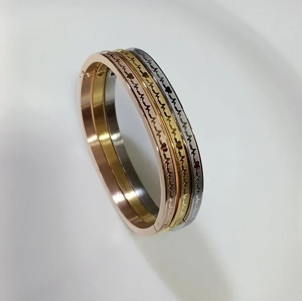 Set_of_Three_Stainless_Steel_Unisex_Kada-_STKD_4136_For_Women_&_Girls