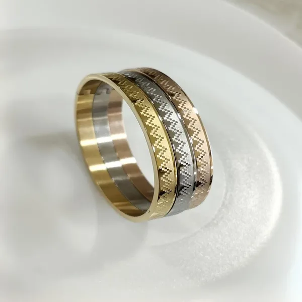 Set_of_Three_Stainless_Steel_Unisex_Kada-_STKD_4142_For_Women_&_Girls