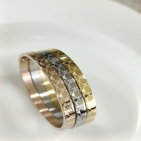 Set_of_Three_Stainless_Steel_Unisex_Kada-_STKD_4147_For_Women_&_Girls