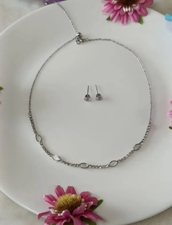 Silver/Gold/Rose_Gold_Plated_Choker_Necklace-_NK_2460_For_Women_&_Girls