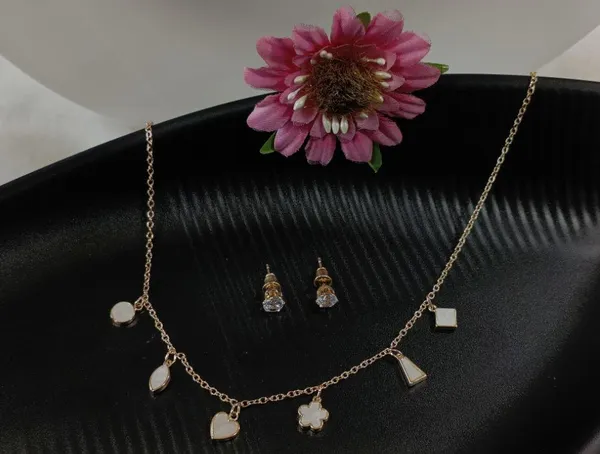 Silver/Gold/Rose_Gold_Plated_Choker_Necklace-_NK_2463_For_Women_&_Girls