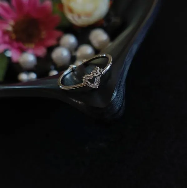 Silver_Plated_Heart_Wore_Crown_Shaped_Cubic_Zicronia_Adjusta_For_Women_&_Girls