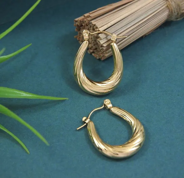 Stainless_Steel_Anti_Tarnish_Hoops_Earring-_STNER_5326_For_Women_&_Girls