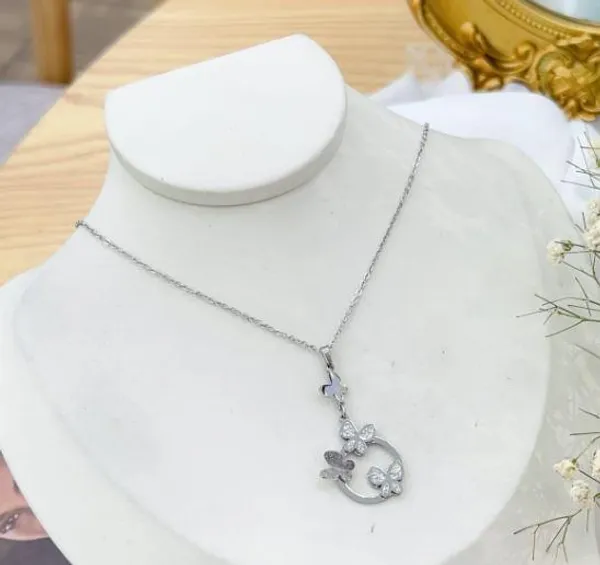 Stainless_Steel_Butterfly_Pendent_Necklace_-_STNK_5012_For_Women_&_Girls
