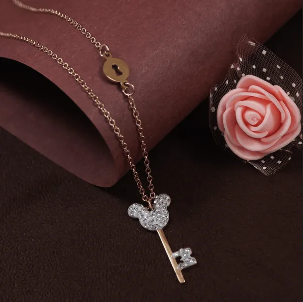 Stainless_Steel_Rosegold_Plated_Mouse_Face_Shaped_Key_Chain_Pendant-_STNK_3932_For_Women_&_Girls