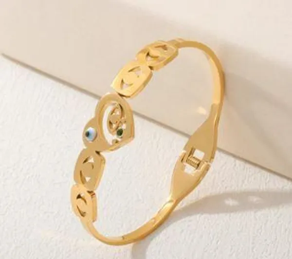 Stainless_Steel_Gold/Rosegold_Plated_Heart_Shape_Evil_Eye_Ka_For_Women_&_Girls