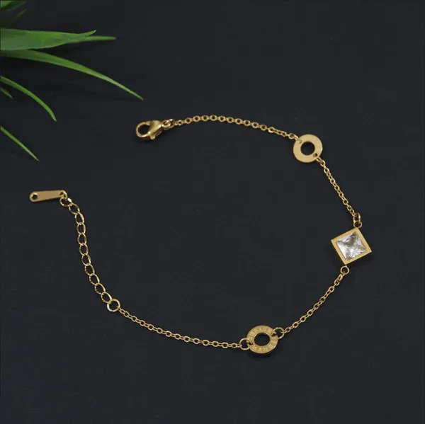 Stainless_Steel_Gold/Rosegold_Plated_Square_Shaped_Roman_Num_For_Women_&_Girls