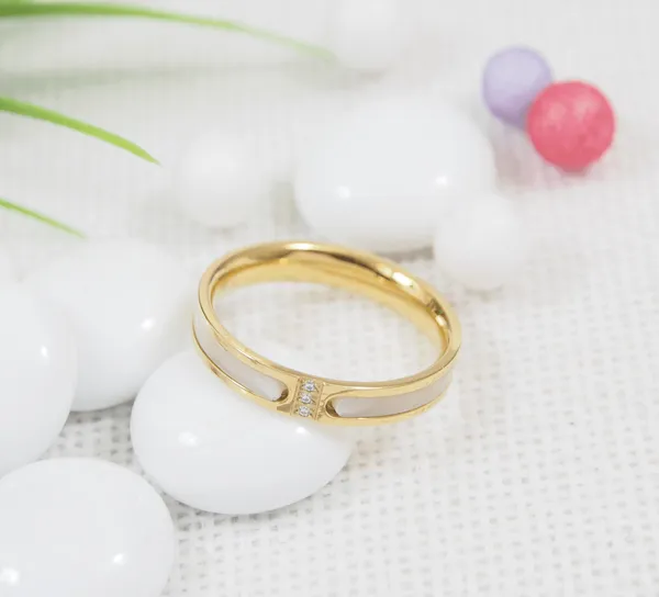 Stainless_Steel_Gold/Rosegold/Silver_Plated_White_Shell_CZ_F_For_Women_&_Girls