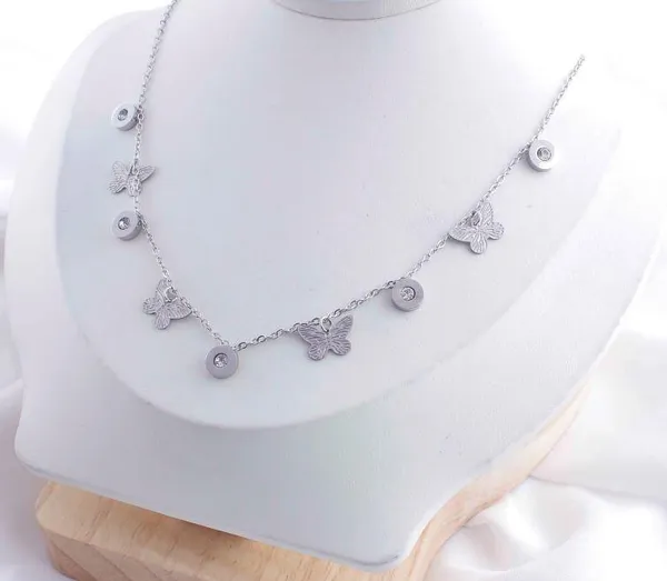 Stainless_Steel_Heart_Chain_Link_Cubic_Zirconia_Necklace_-_S_For_Women_&_Girls