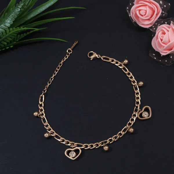 Stainless_Steel_Rosegold_Plated_Heart_Shaped_Chain_Bracelet-_For_Women_&_Girls