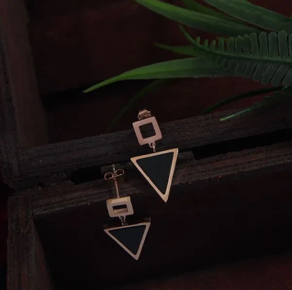 Stainless_Steel_Rosegold_Plated_Inlaid_Black_Triangle_Shaped_Drop_Earring-STNER_2907_For_Women_&_Girls