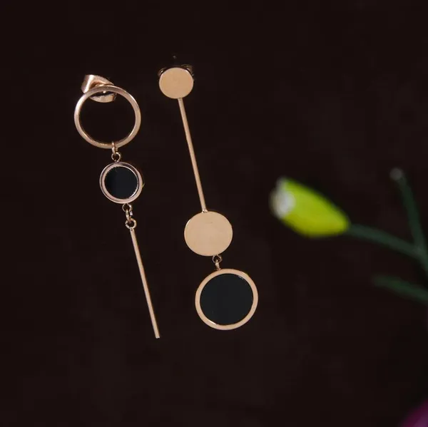 Stainless_Steel_Rosegold_Plated_Niche_Asymmetrical_Geometric_Dangle_Earring-_STNER_3881_For_Women_&_Girls