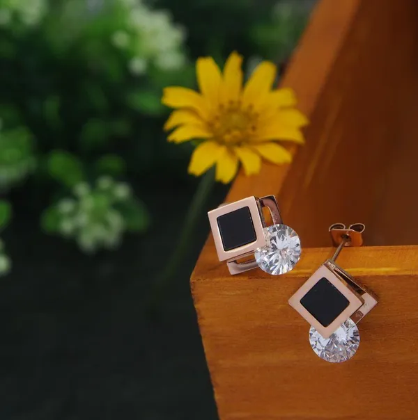 Stainless_Steel_Rosegold_Plated_Rhombus_Shaped_CZ_Stud_Earring-STNER_2867_For_Women_&_Girls