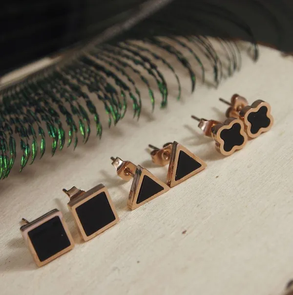 Stainless_Steel_Rosegold_Plated_Square_Floral_&amp;_Triangle_Shaped_Stud_Earring-STNER_2852_For_Women_&_Girls