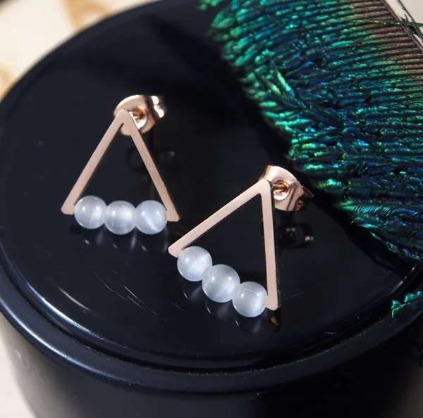 Stainless_Steel_Rosegold_Plated_Triangle_Shaped_Pearl_Earring-_STNER_2751_For_Women_&_Girls
