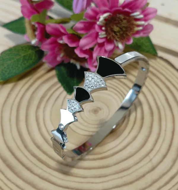 Stainless_Steel_Silver_Plated_Multi_Bulgari_Diva_Kada-_STKD_For_Women_&_Girls