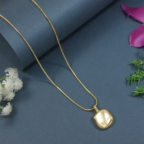 Stainless_Steel_Square_Pendent_Necklace_For_Women_&_Girls