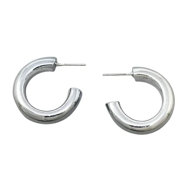 Stylish_Silver_Chunky_Hoop_Earrings_For_Women_&_Girls