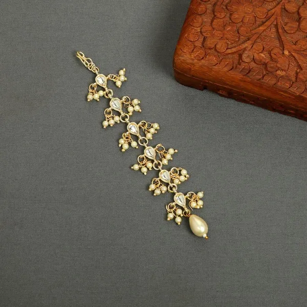 Gold_Plated_White_Kundan_Studded_Maangtika_For_Women_&_Girls