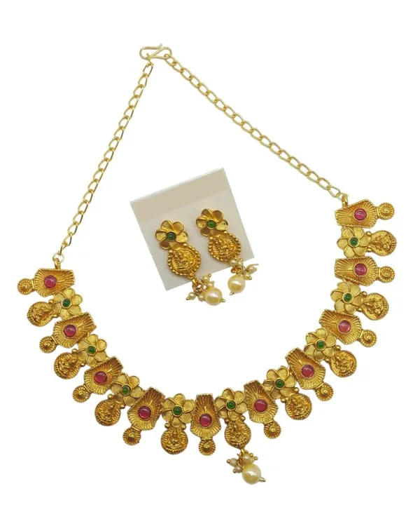 Traditional_Gold-Plated_Necklace_Set_with_Coin_Motifs_For_Women_&_Girls