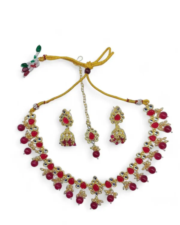 Traditional_Red_&_Gold_Kundan_Necklace_Set_For_Women_&_Girls