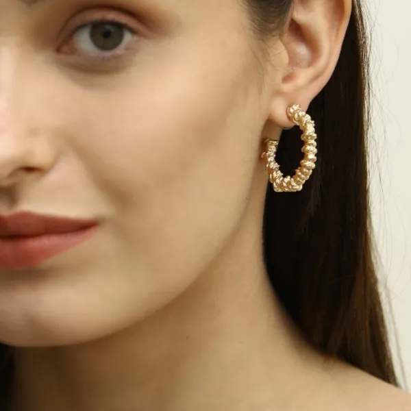 Twisted_Rope_Design_Gold_Hoop_Earrings_For_Women_&_Girls