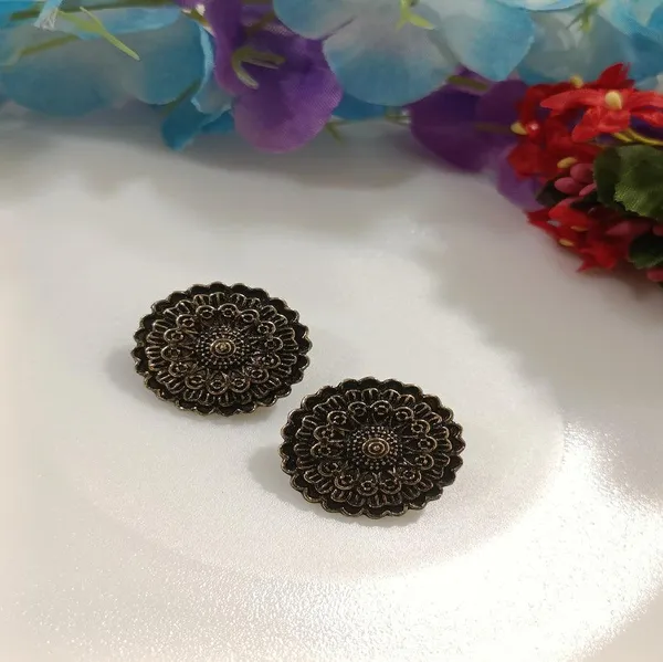 Antique_Gold_Plated_Stud_Earring_For_Women_&_Girls