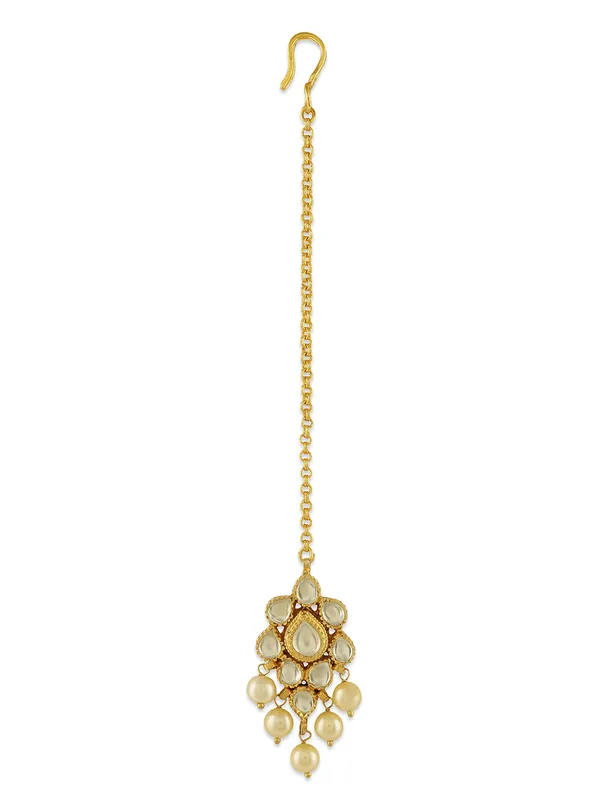 Gold-Plated_Kundan_Maang_Tikka_With_Pearls_For_Women_&_Girls