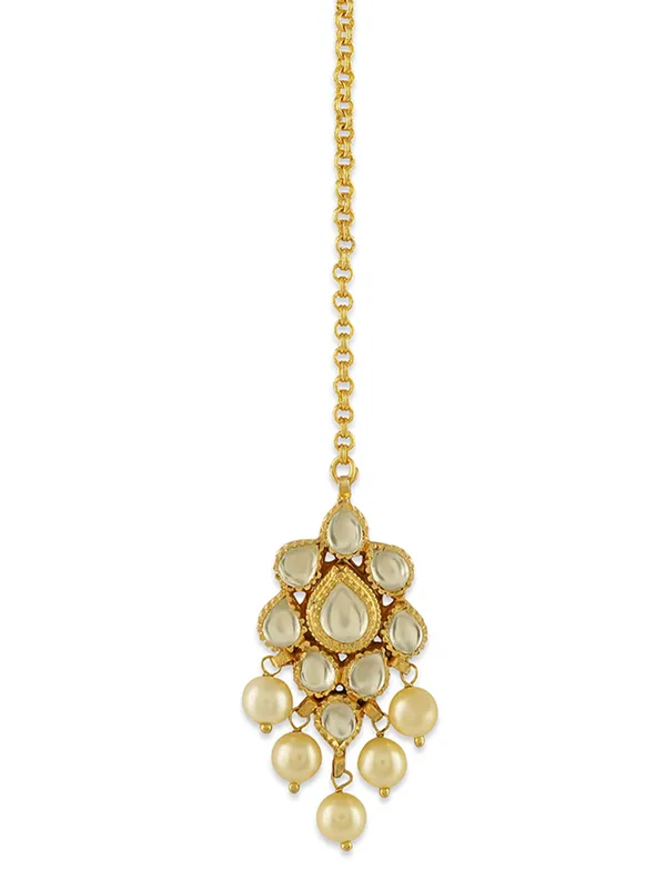 Gold-Plated_Kundan_Maang_Tikka_With_Pearls_For_Women_&_Girls