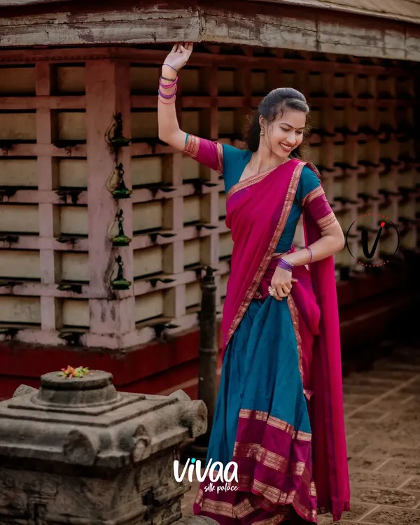 Morpich_Kanjivaram_Soft_Silk_Wedding_&_Party_Wear_Saree_&_Unstiched_Blouse_For_Women