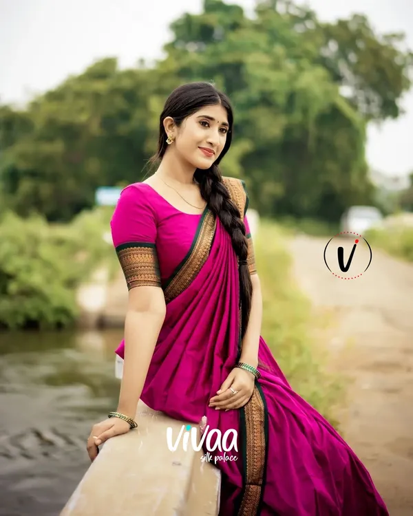 Pink_Kanjivaram_Soft_Silk_Wedding_&_Party_Wear_Saree_&_Unstiched_Blouse_For_Women