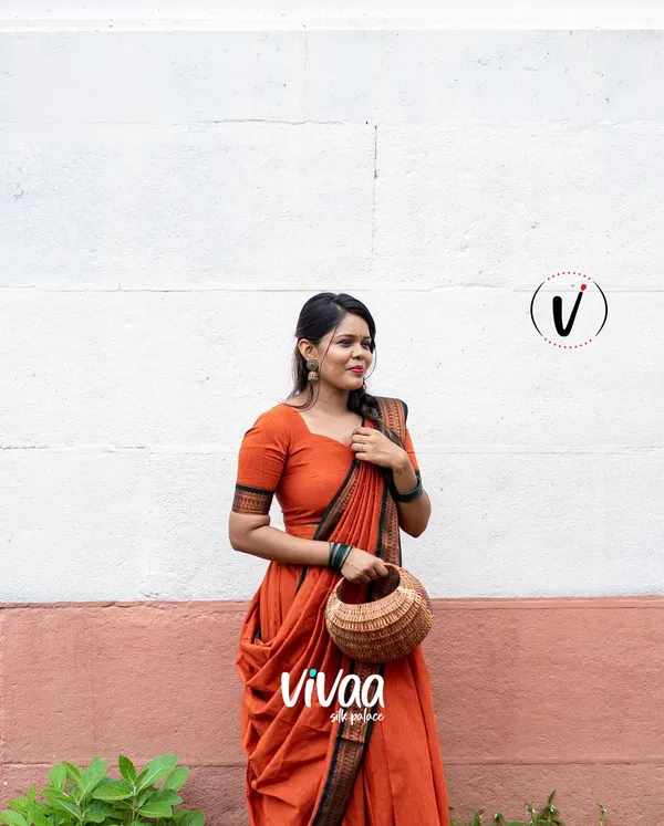 Orange_Kanjivaram_Soft_Silk_Wedding_&_Party_Wear_Saree_&_Unstiched_Blouse_For_Women