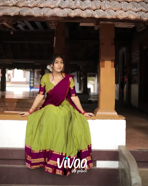 Lemon_Kanjivaram_Soft_Silk_Wedding_&_Party_Wear_Saree_&_Unstiched_Blouse_For_Women