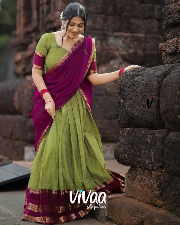 Lemon_Kanjivaram_Soft_Silk_Wedding_&_Party_Wear_Saree_&_Unstiched_Blouse_For_Women