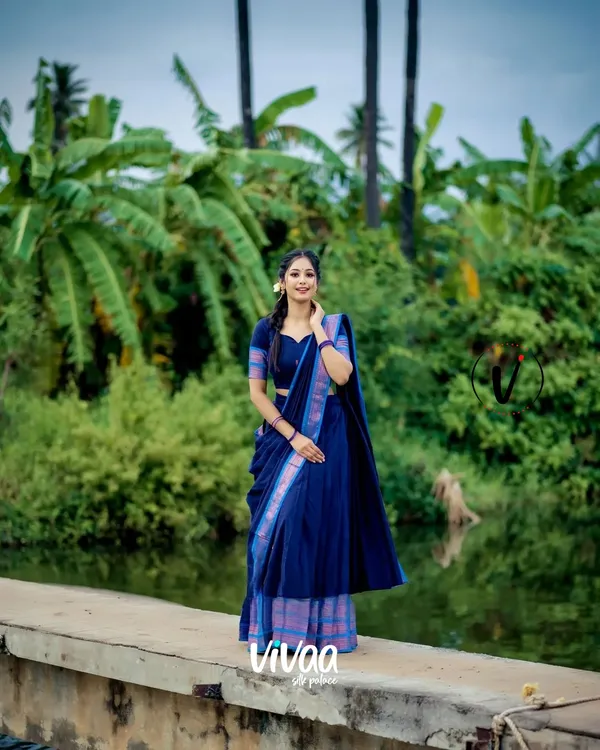 Blue_Kanjivaram_Soft_Silk_Wedding_&_Party_Wear_Saree_&_Unstiched_Blouse_For_Women