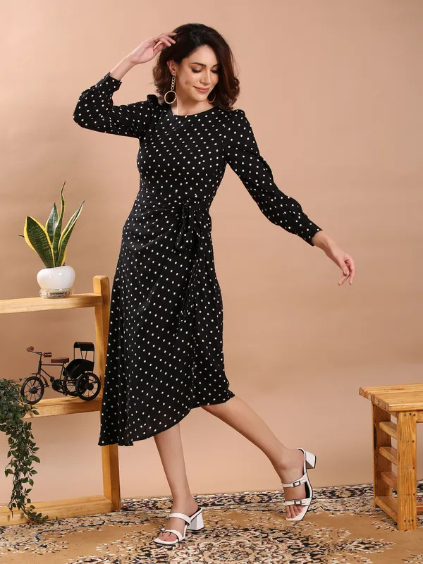 Black_&_White_Polka_Dote_One_Piece_Midi_Dress_For_Women