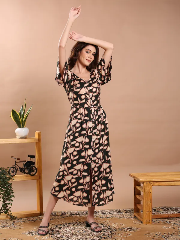 Dark_Green_Floral_Print_Midi_Dress_For_Women