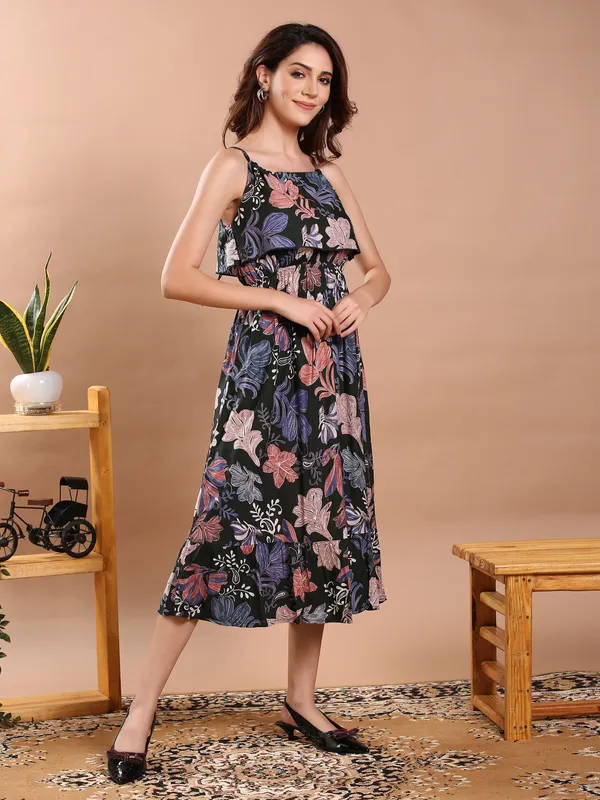 Dark_Green_Stripe_Style_Midi_Dress_For_Women