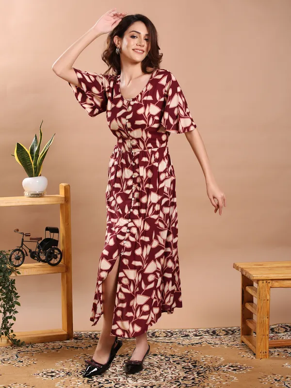 Maroon_Floral_Print_Midi_Dress_For_Women