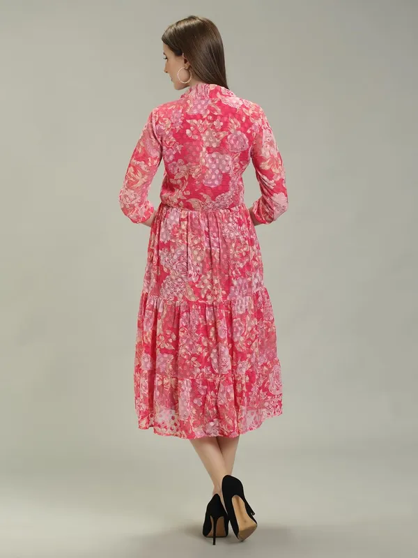 Pink_Comfortable_&_Flexible_Fit_Georgette_Short_Midi_Dress_For_Women
